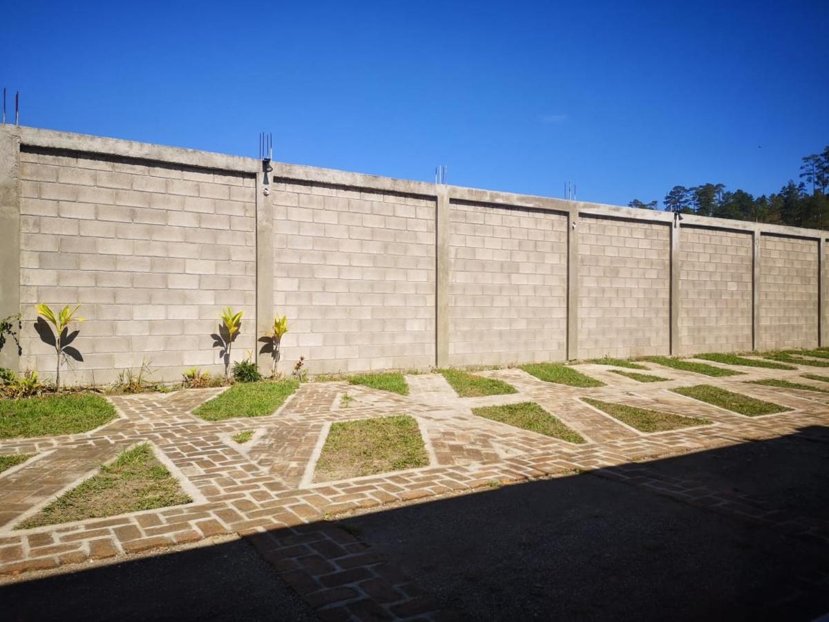 Hotel Y Residencia La Cofradia Santa Rosa de Copan Bagian luar foto