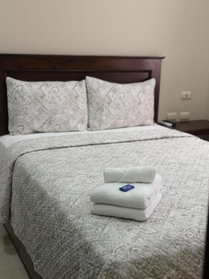 Hotel Y Residencia La Cofradia Santa Rosa de Copan Bagian luar foto