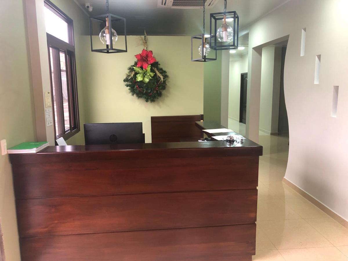 Hotel Y Residencia La Cofradia Santa Rosa de Copan Bagian luar foto